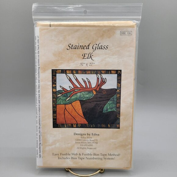 Stained Glass Elk Wall Quilt Pattern Edna Trunt 32 x 27 - Picture 1 of 4